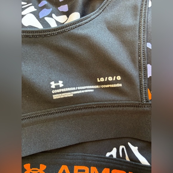 Women’s Under Armour Compression Floral Sports Bra - Picture 4 of 6